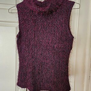 Karen Kane Medium Top.